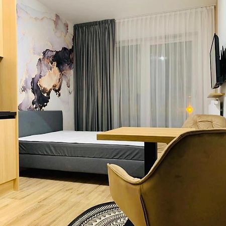 W Apartments Варшава Екстериор снимка