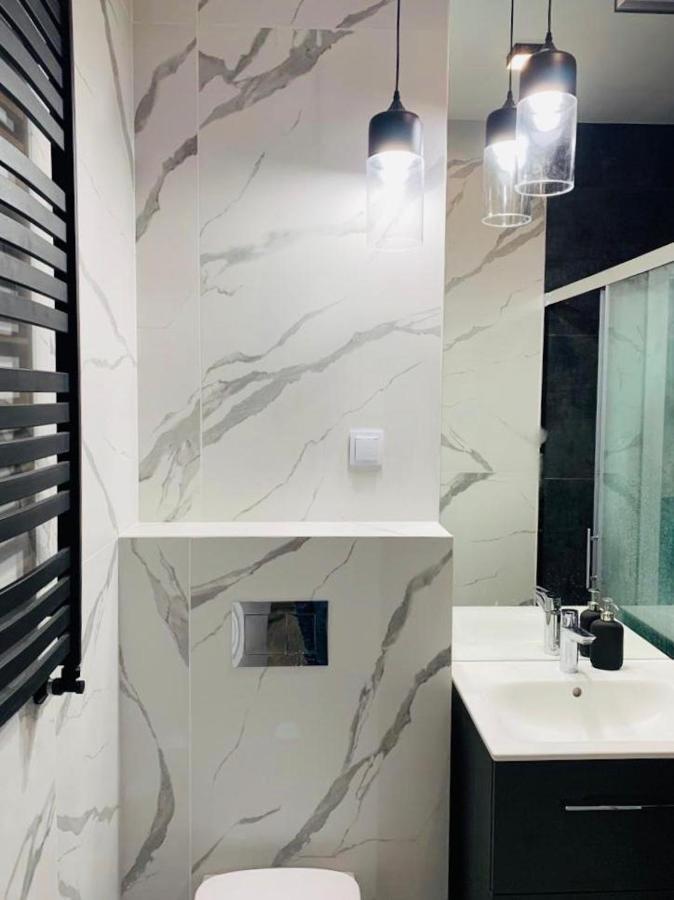 W Apartments Варшава Екстериор снимка